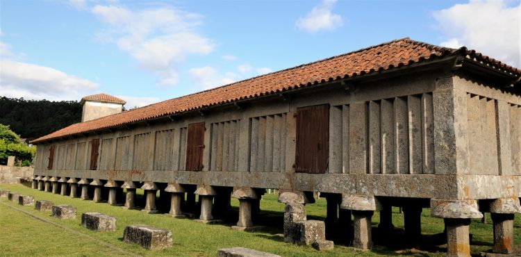 Hórreo del Monasterio de San Xoán