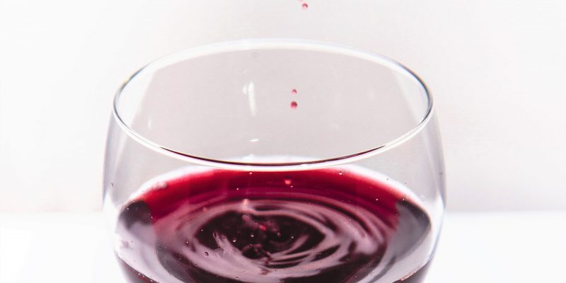 Vino tinto joven Vino tinto joven