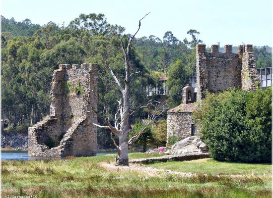 Torres del Oeste en Catoira