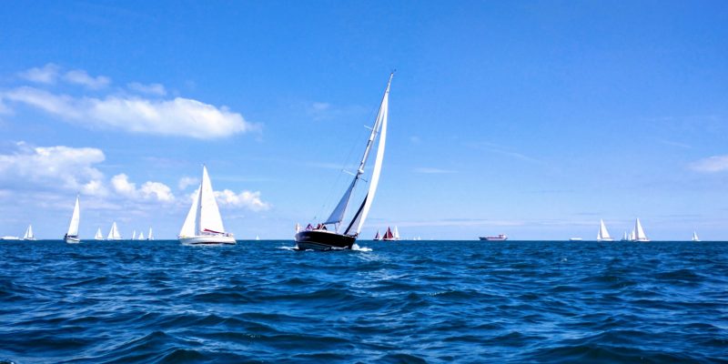 Competiciones de barcos de vela