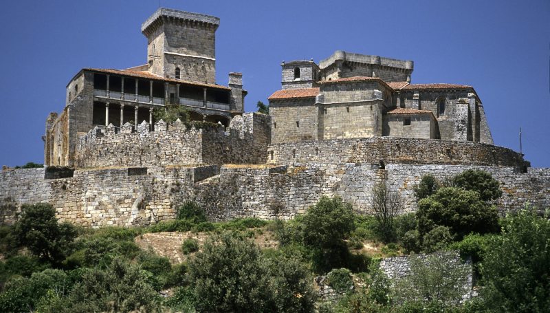 Castelo de Monterrei Castillo de Monterrey