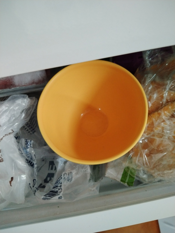 Taza en el congelador